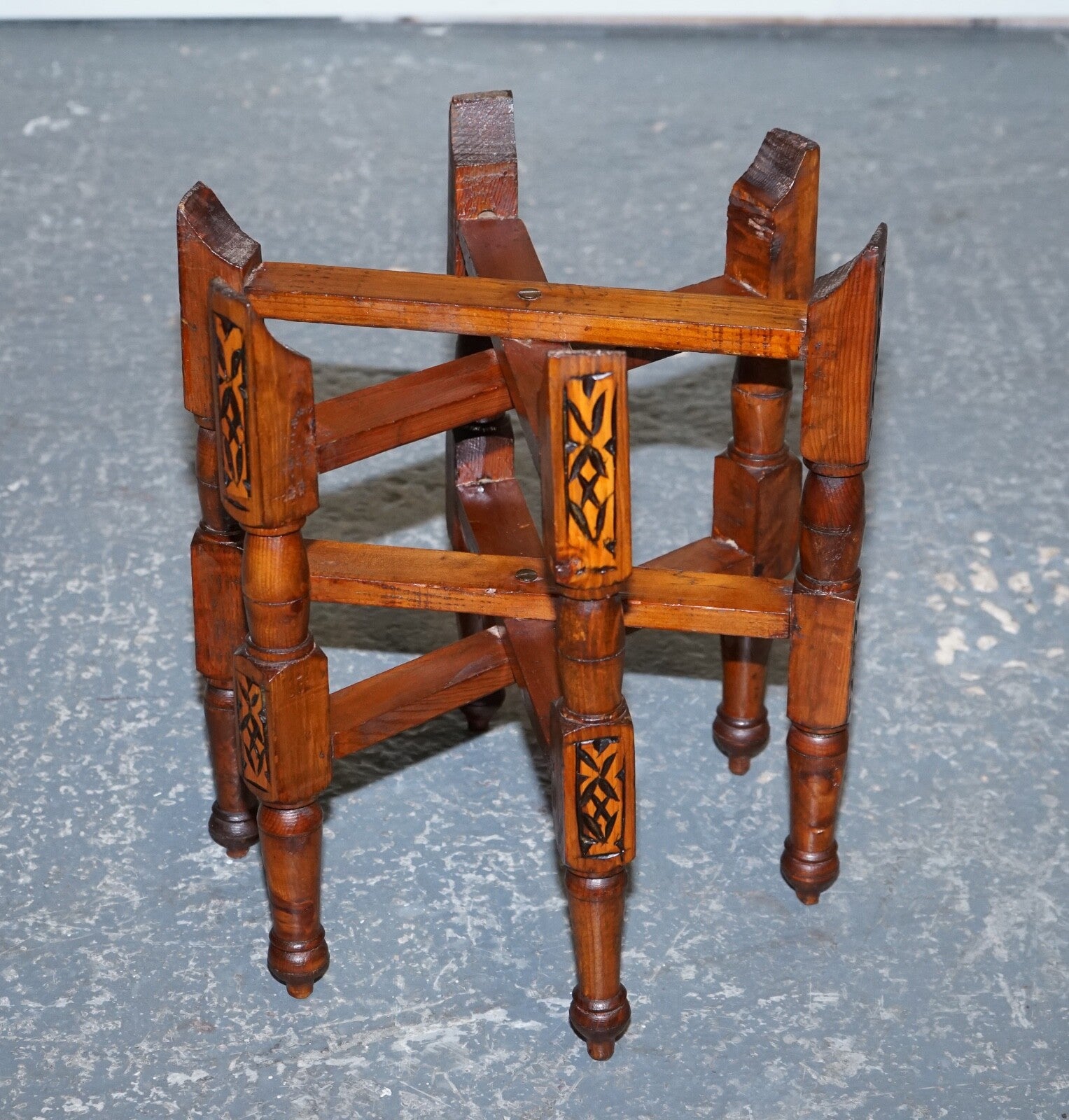 VINTAGE MOORISH MOROCCAN BRASS FOLDING TRAY TABLE