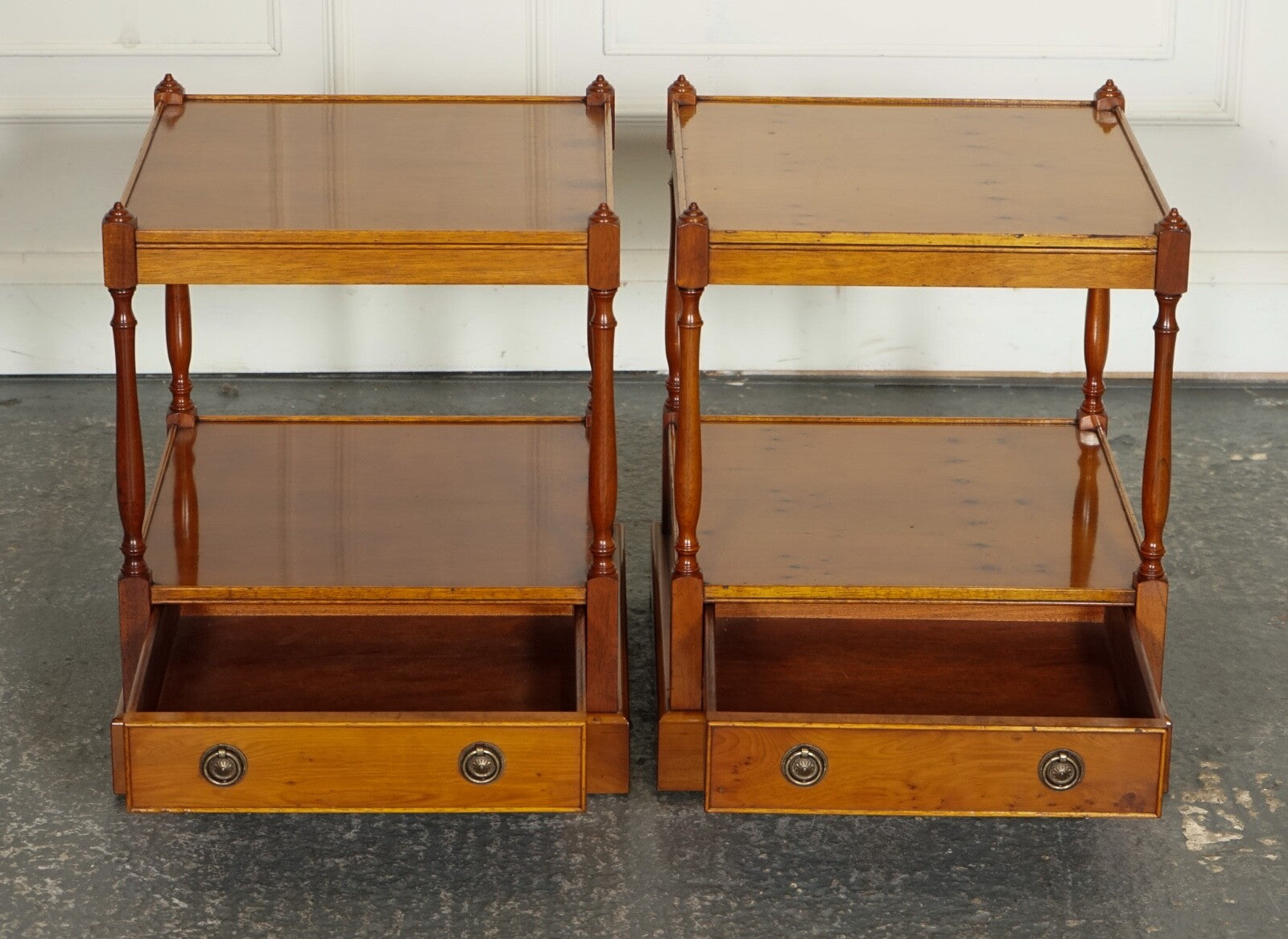 PAIR OF YEW WOOD TWO TIER GEORGIAN STYLE BEDSIDE SIDE END WINE LAMP TABLES