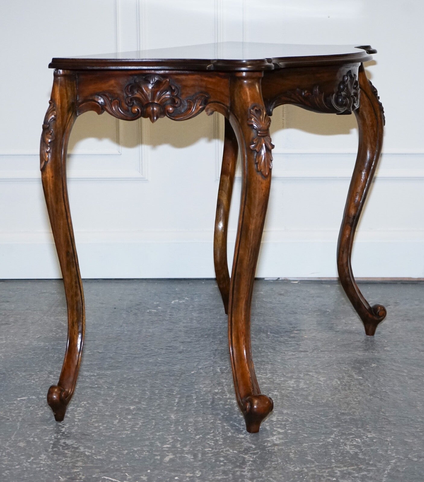 LATE 19TH CENTURY CARVED FRENCH HALL STAND CONSOLE TABLE WITH CABRIOLE LEGS