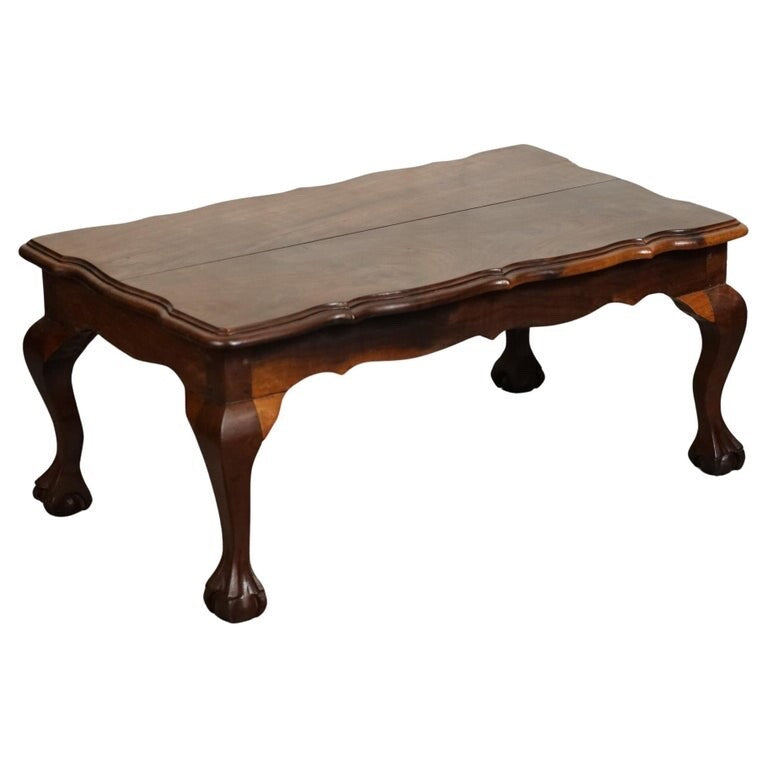 LOVELY HARDWOOD COFFEE TABLE ON CLAW & BALL FEET J1