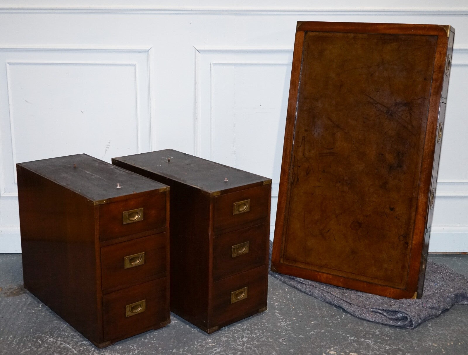 FULLY RESTORED BEVAN FUNNELL MILITARY CAMPAIGN TWIN PEDESTAL DESK BROWN LEATHER