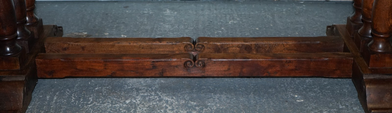 VINTAGE HARDWOOD RECTANGULAR DINING TABLE  185CM 6 FEET 1 LENGTH