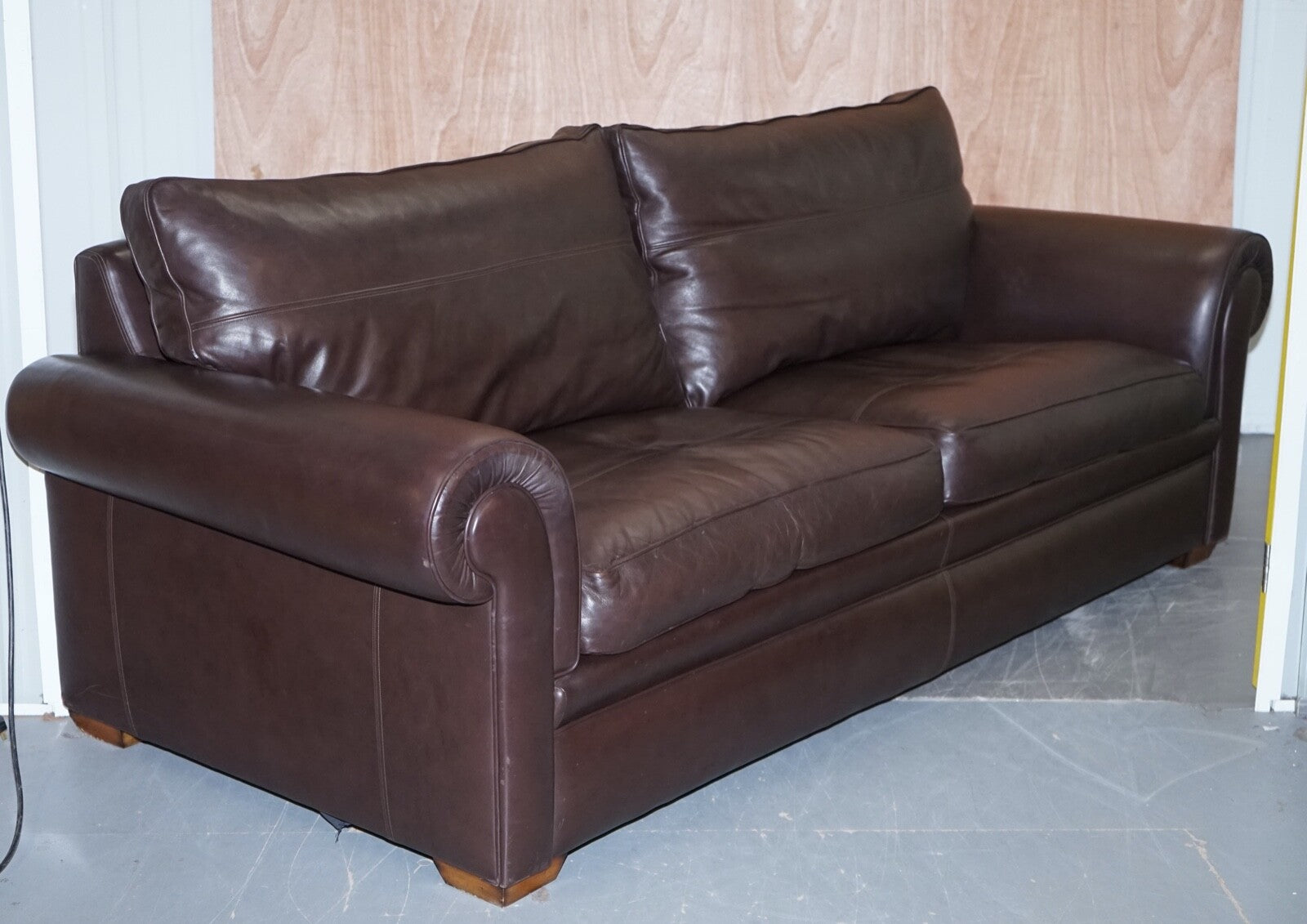 HARRODS DIVINE DURESTA GARRICK 3 SEATER BROWN LEATHER FEATHER FILLED RRP £5,000