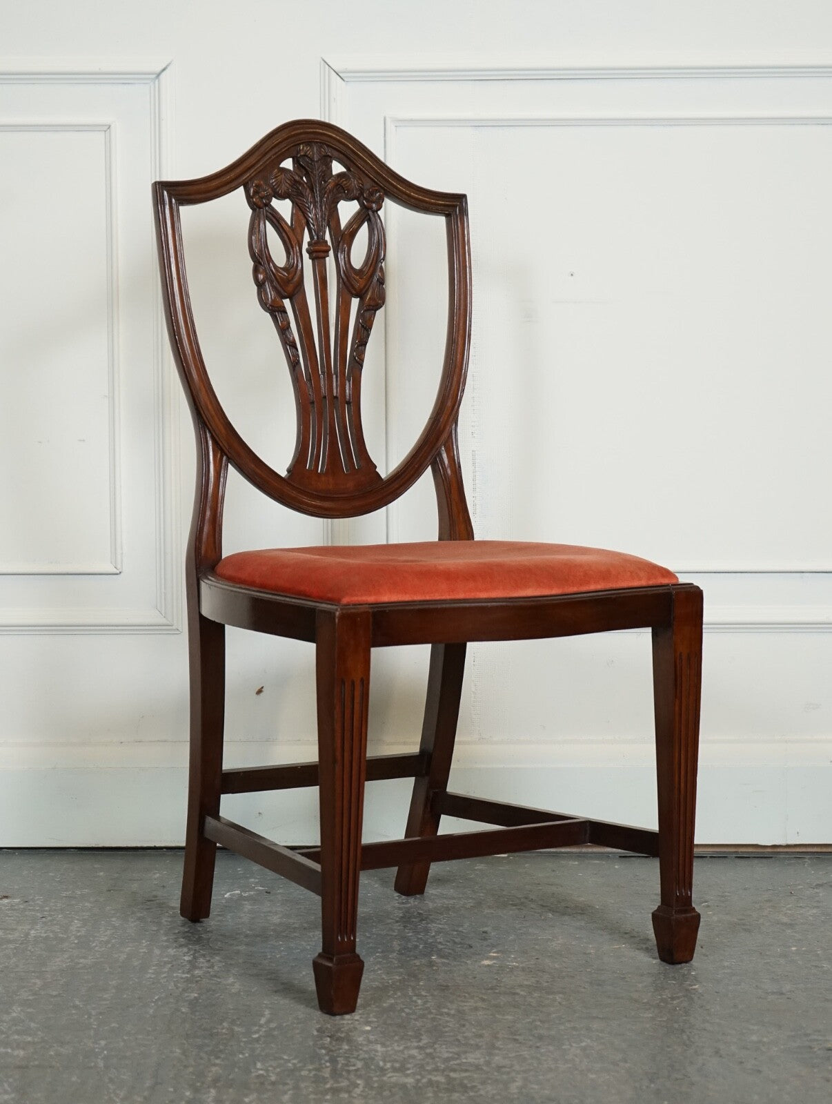 LOVELY PAiR OF VICTORIAN HEPPLEWHITE CARVER HALLWAY SIDE CHAIRS FEATHER FILLED