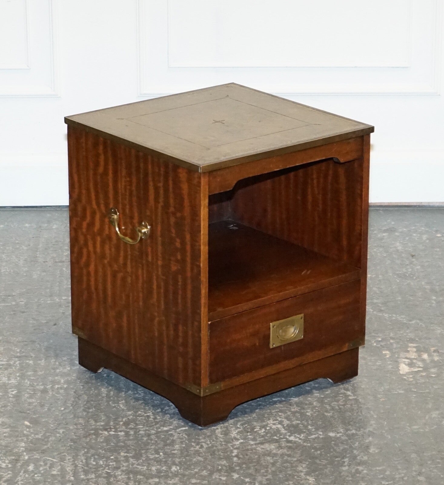 VINTAGE BEVAN FUNELL MILITARY CAMPAIGN BEDSIDE TABLE NIGHTSTAND LEATHER TOP