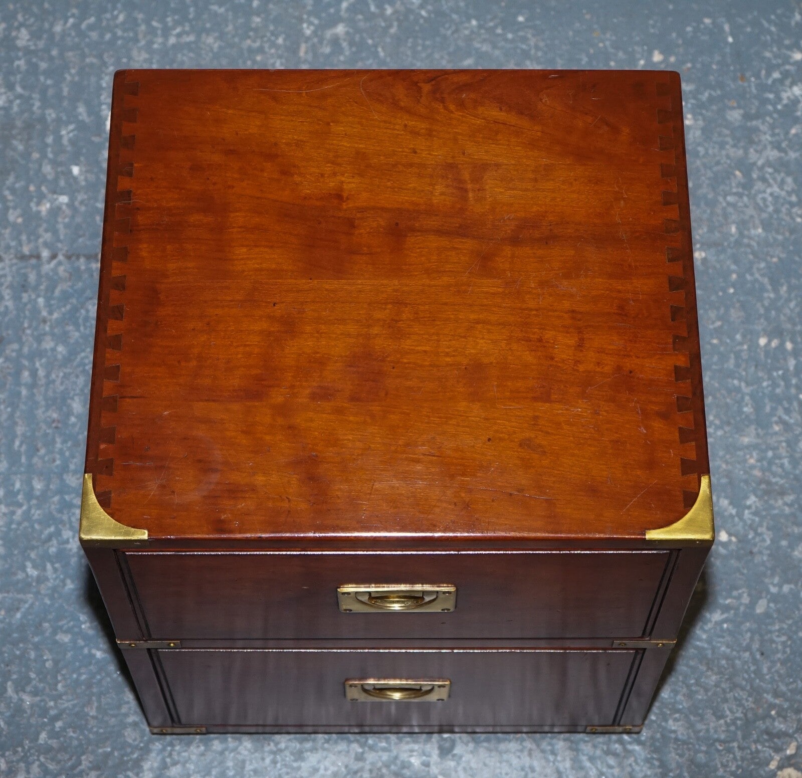 LOVELY MILITARY CAMPAIGN HARRODS KENNEDY BEDSIDE NIGHTSTAND TWO DRAWERS