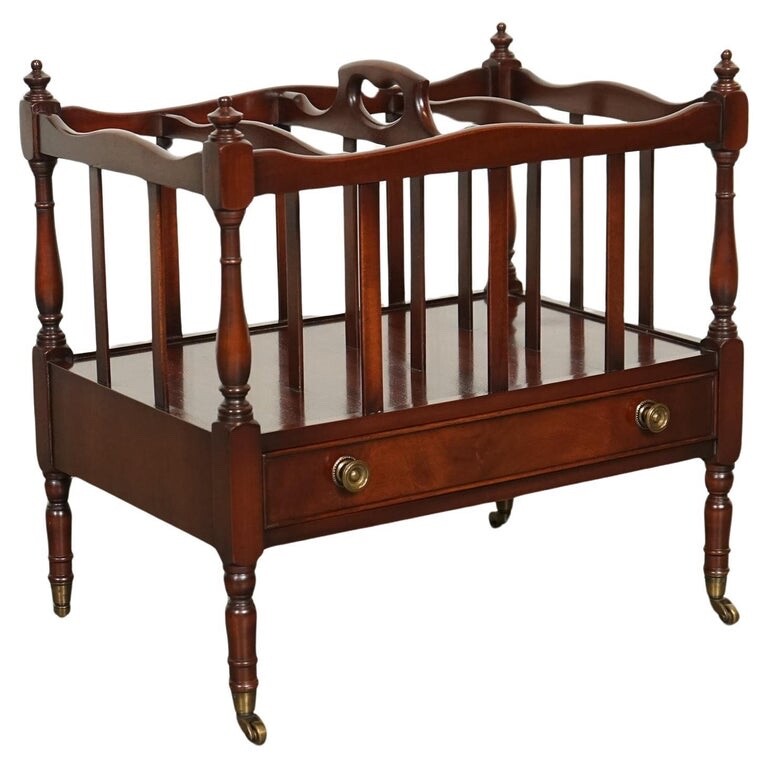 GORGEOUS VINTAGE MAHOGANY CANTERBURY NEWSPAPER RACK J1