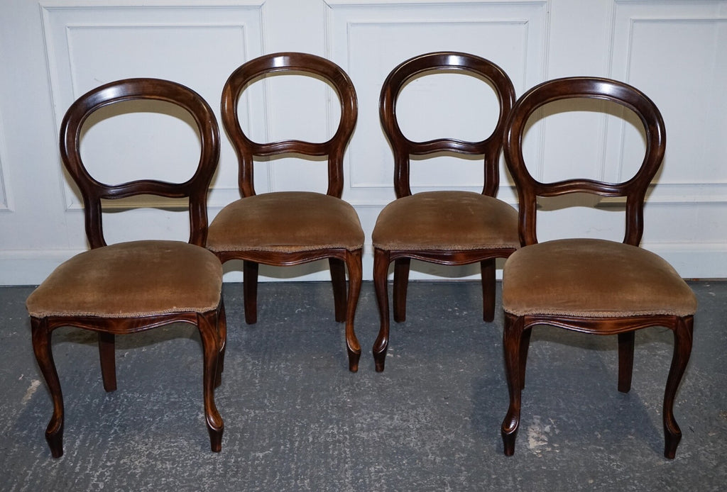 VINTAGE SET OF FOUR WOODEN BALLOON BACK DINING CHAIRS WITH VELVET SEAT
