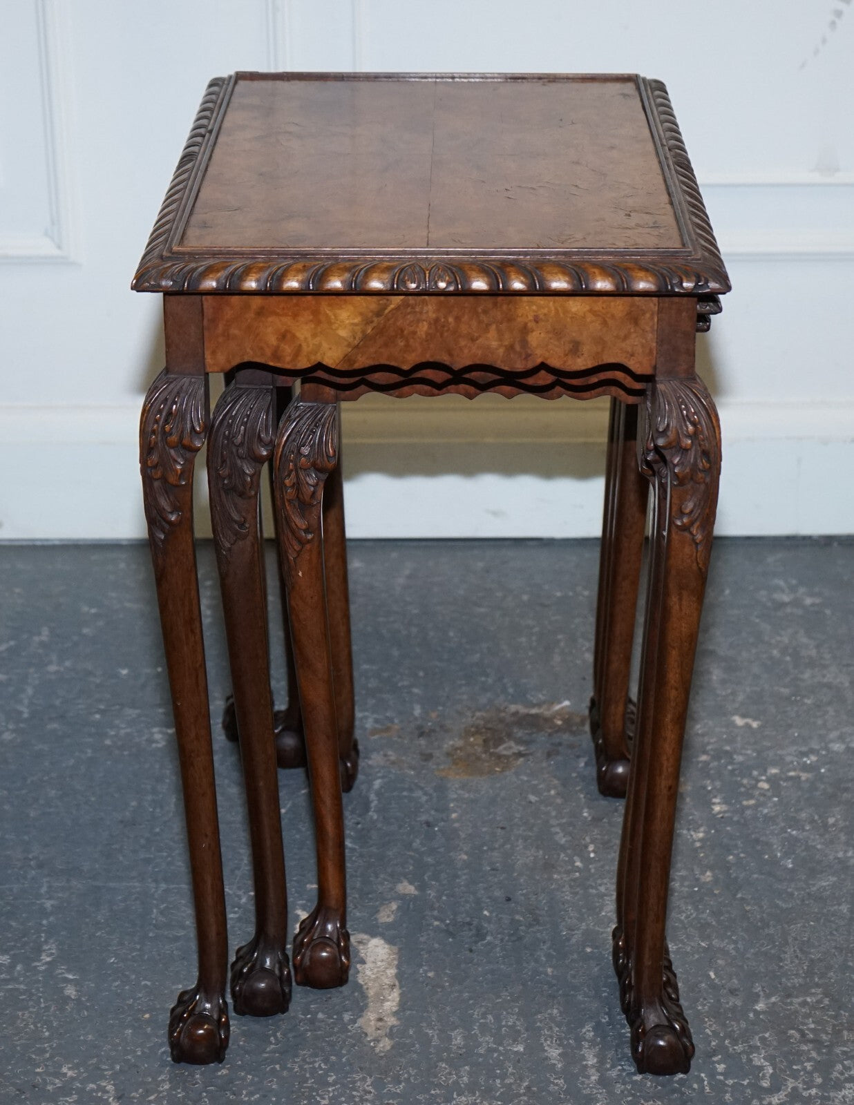 STUNNING BURR WALNUT NEST OF  THREE TABLES CARVED CLAW & BALL FEET