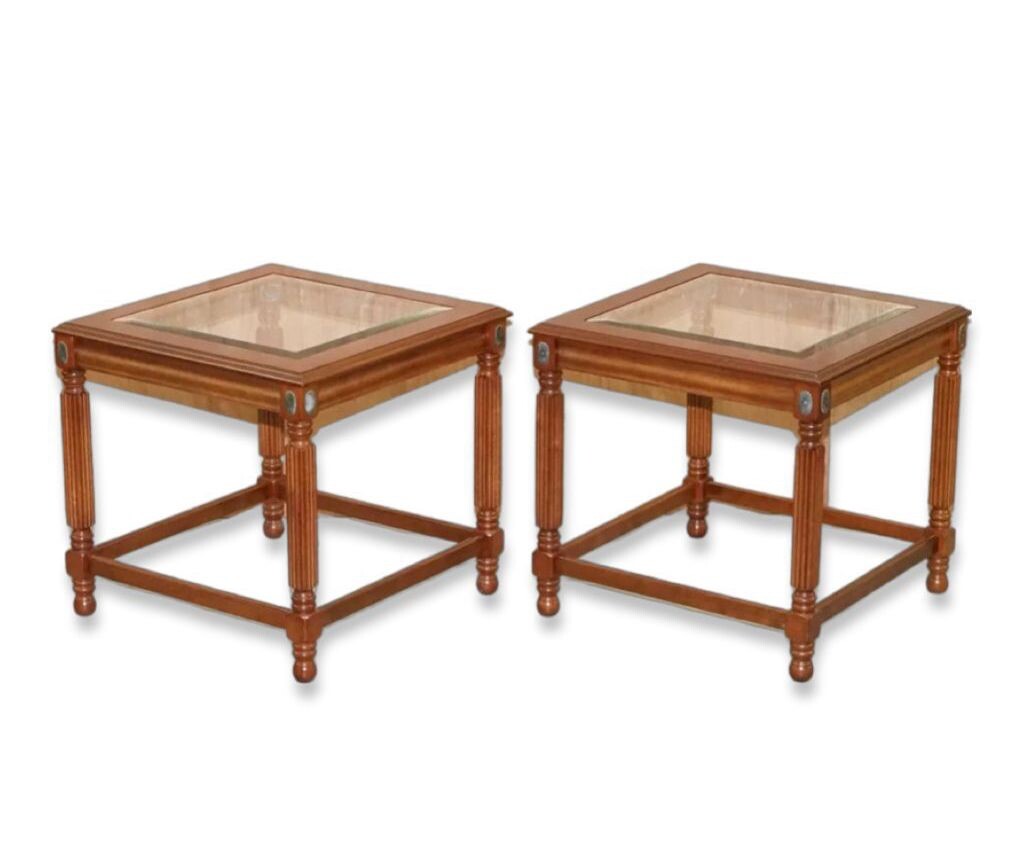 PAIR OF BEAUTIFUL WOODEN SIDE TABLES WITH GLASS TOP
