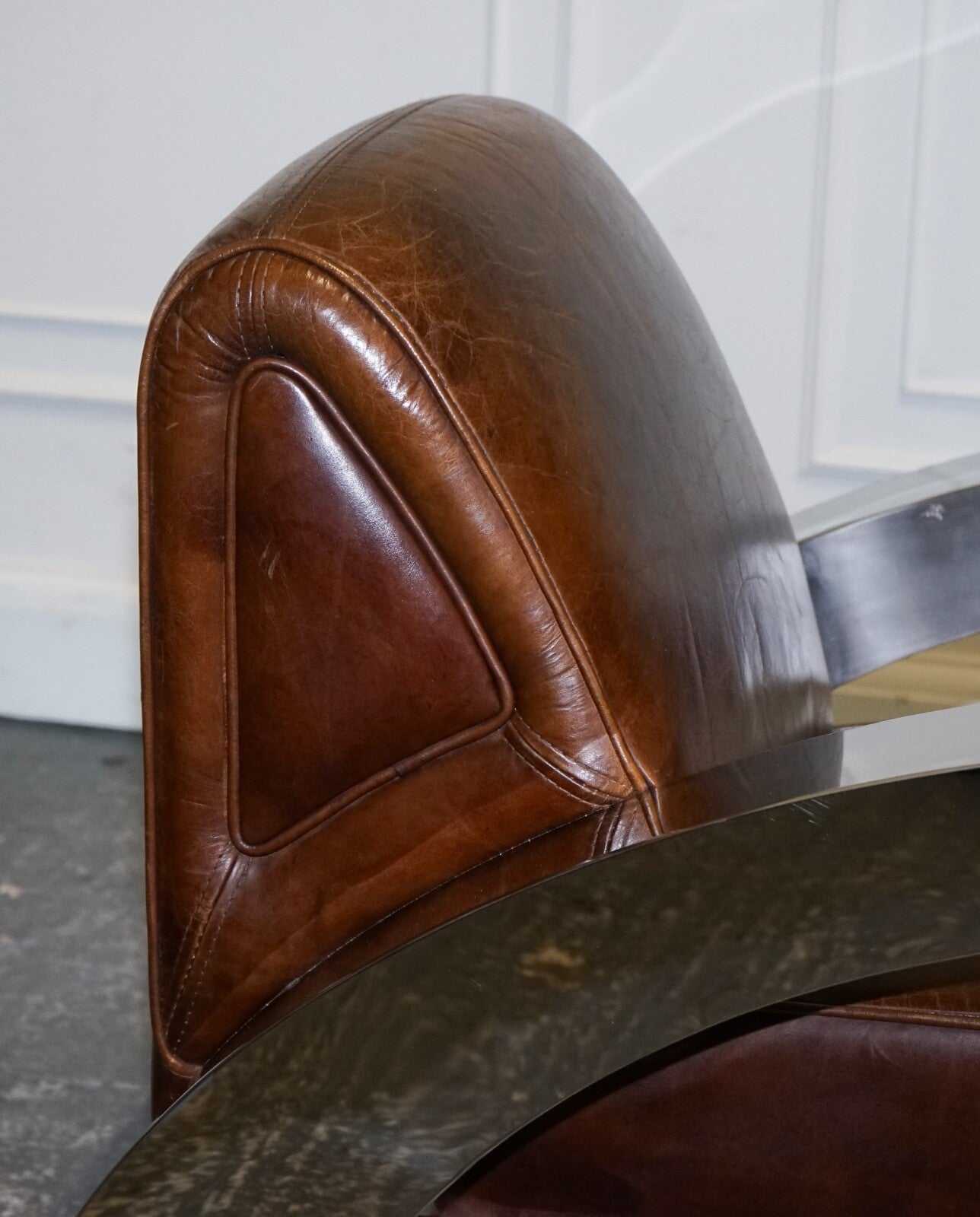 STUNNING PAIR OF FRENCH ART DECO CHROME AVIATOR HERITAGE BROWN LEATHER ARMCHAIRS