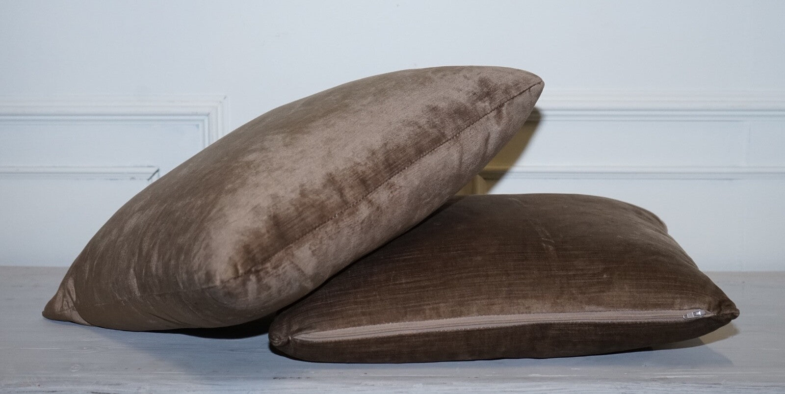 LOVELY VINTAGE PAIR OF BROWN FEATHER FILLED SCATTER CUSHIONS