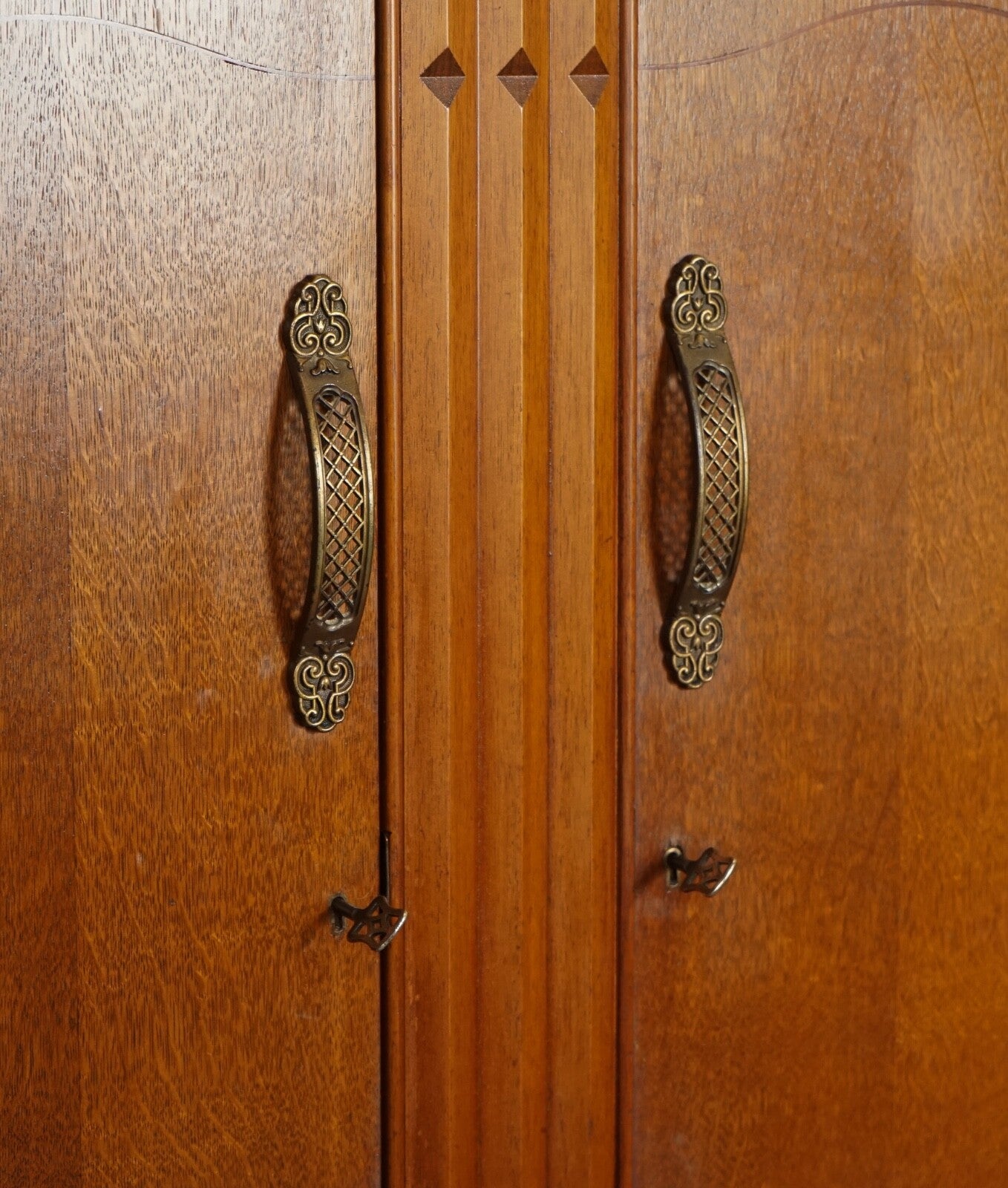 VINTAGE ART DECO MAHOGANY TWO DOOR WARDROBE BY LEBUS FURNITURE J1