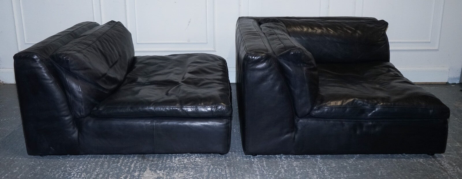 TIMOTHY OULTON ZENNA SECTIONAL GREY LEATHER SOFA FEATHER FILLED CUSHION RRP £10K