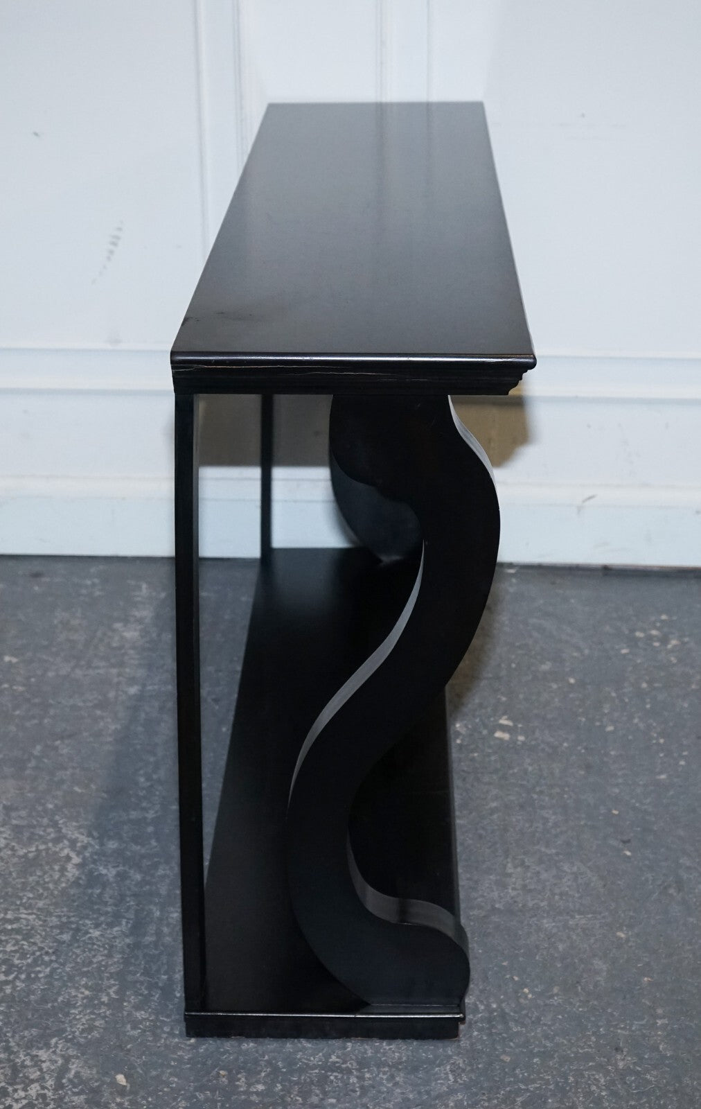 LOVELY BLACK FRENCH BAROQUE STYLE CONSOLE TABLE SIDEBOARD