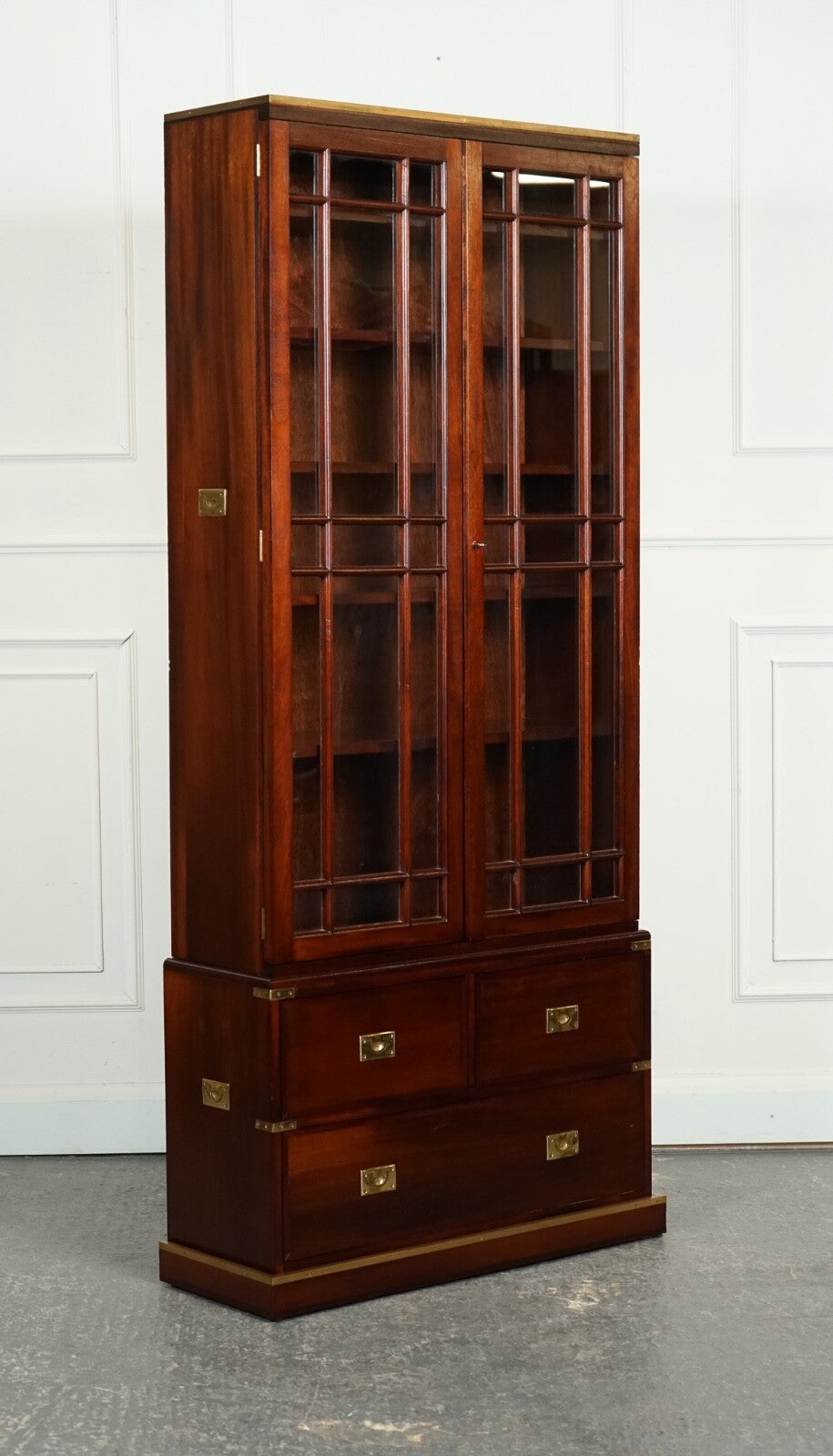 VINTAGE MILITARY CAMPAIGN BOOKCASE DISPLAY CABINET BRASS FITTINGS