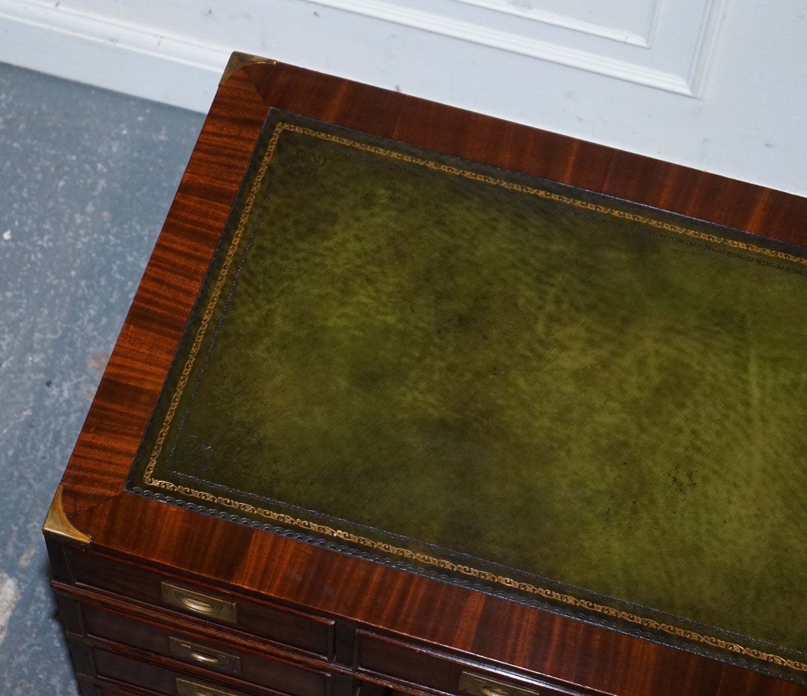 FINE RESTORED MILITARY CAMPAIGN TWIN PEDESTAL DESK WITH GREEN LEATHER TOP