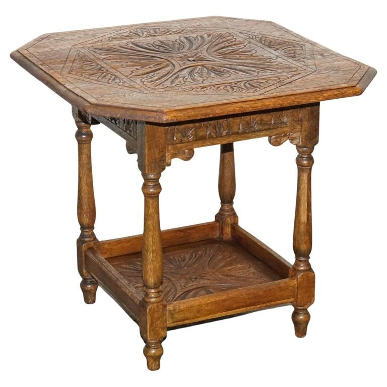 LOVELY CARVED GOTHIC OAK SIDE TABLE