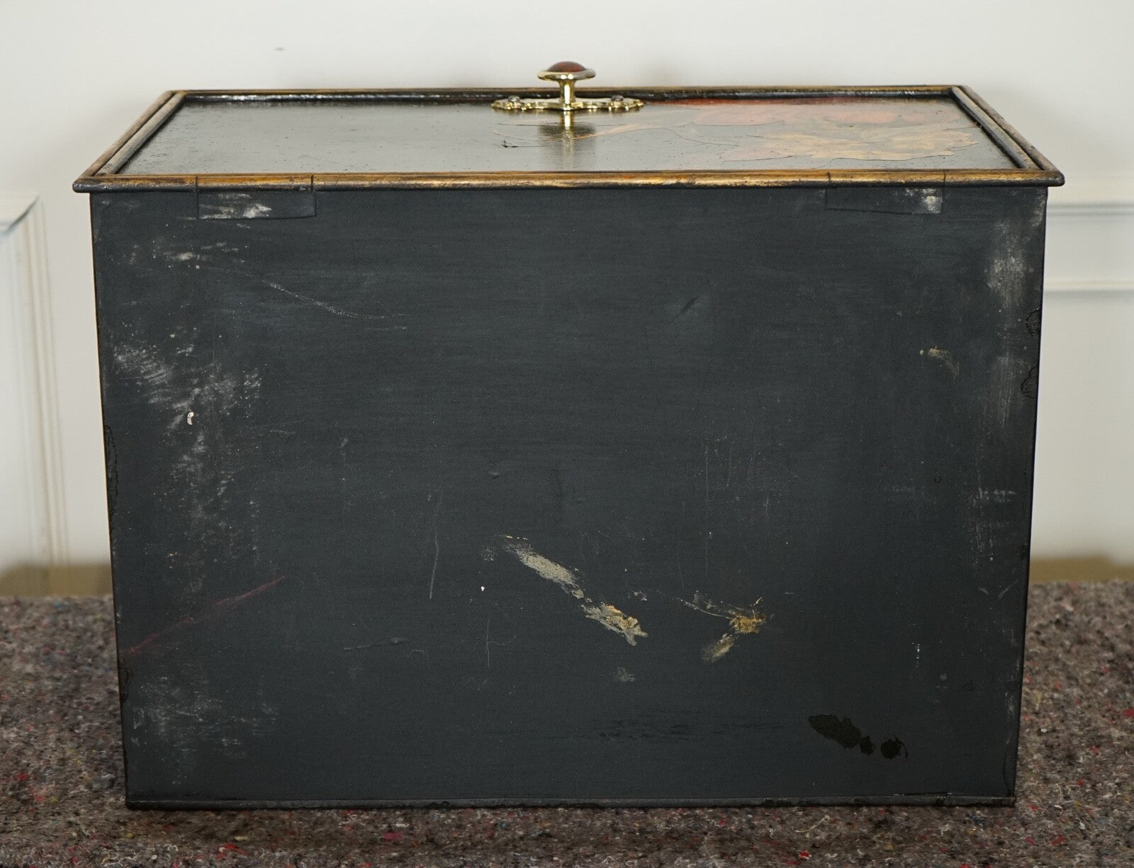 VERY DECORATIVE VINTAGE SHAW & SONS METAL FLORAL HAND PAINTED DESIGN STORAGE BOX