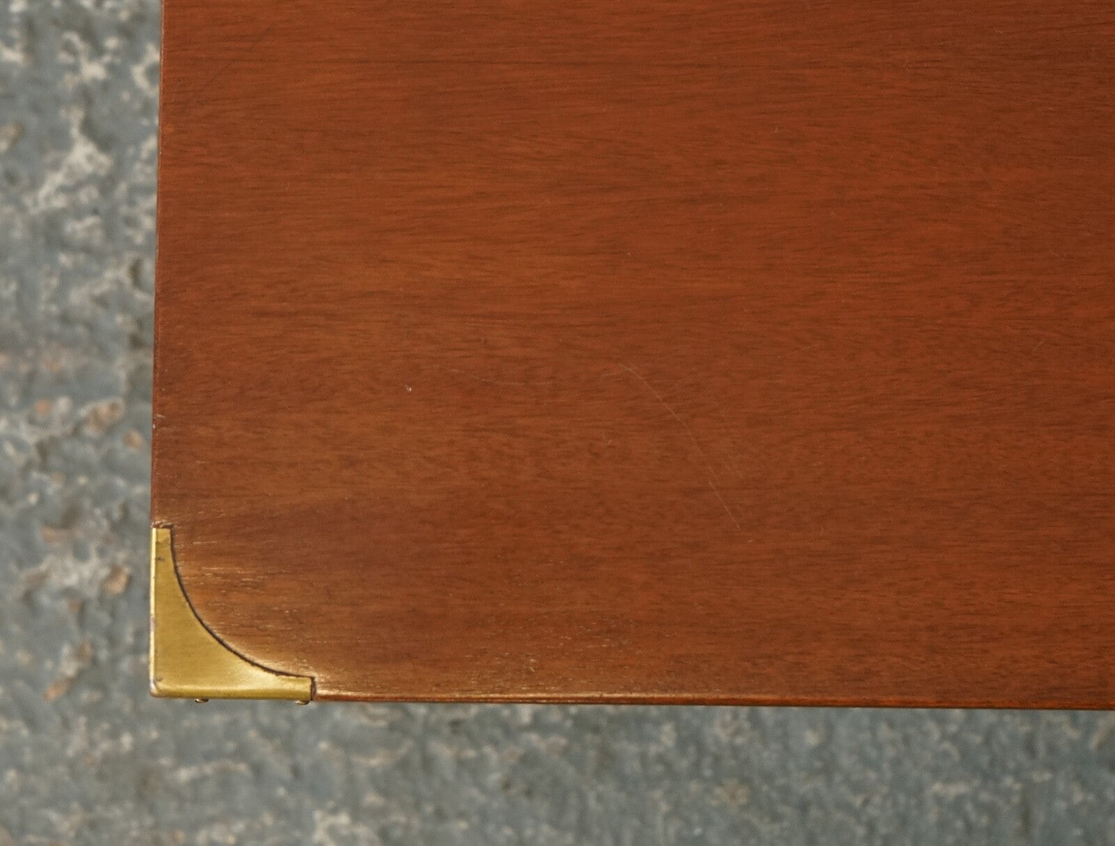 STUNNING LARGE VINTAGE HARRODS LONDON KENNEDY MILITARY CAMPAIGN COFFEE TABLE