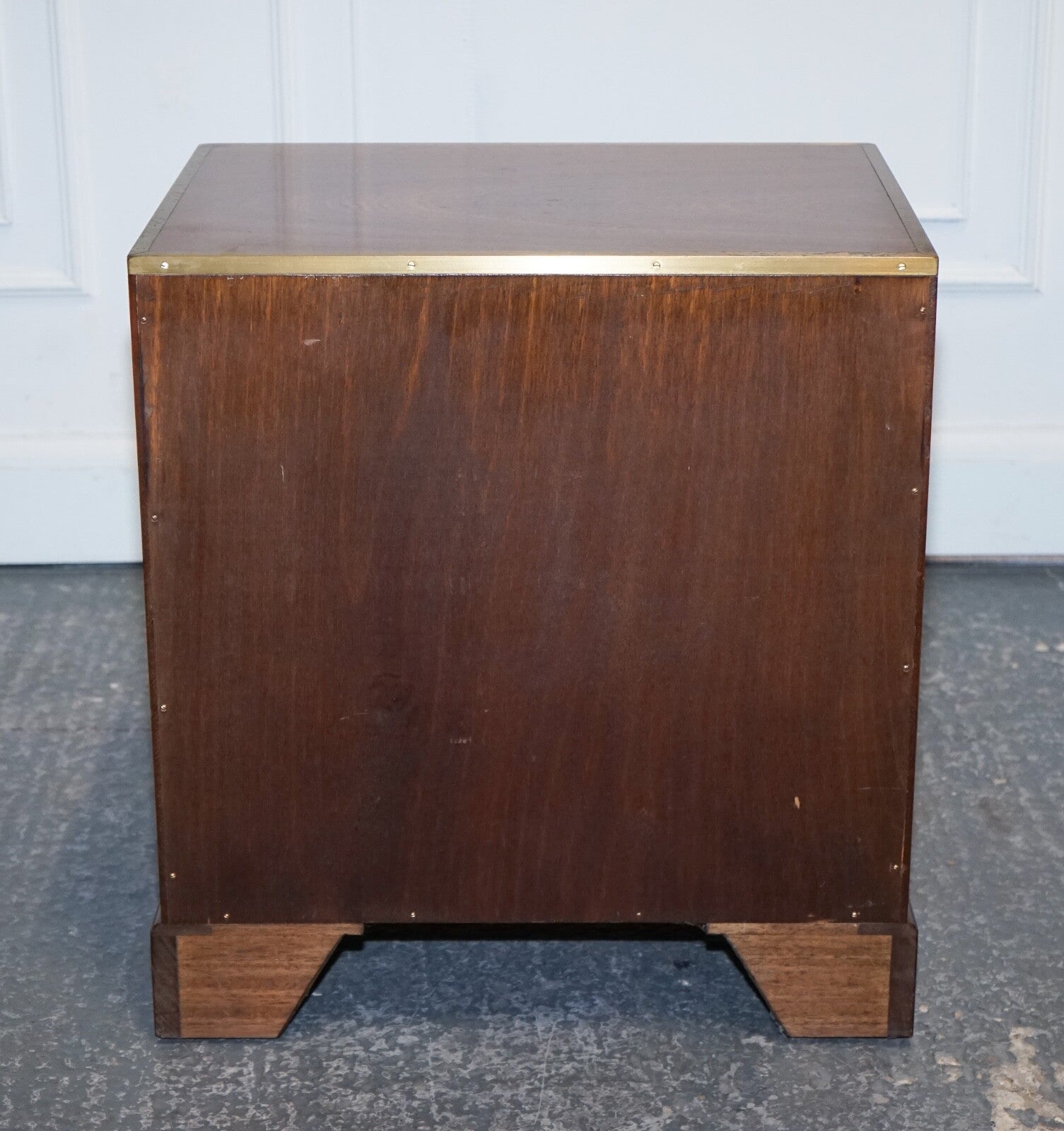 MILITARY CAMPAIGN SMALL CHEST OF DRAWERS SIDE TABLE WITH LEATHER SLIDE OUT TRAY