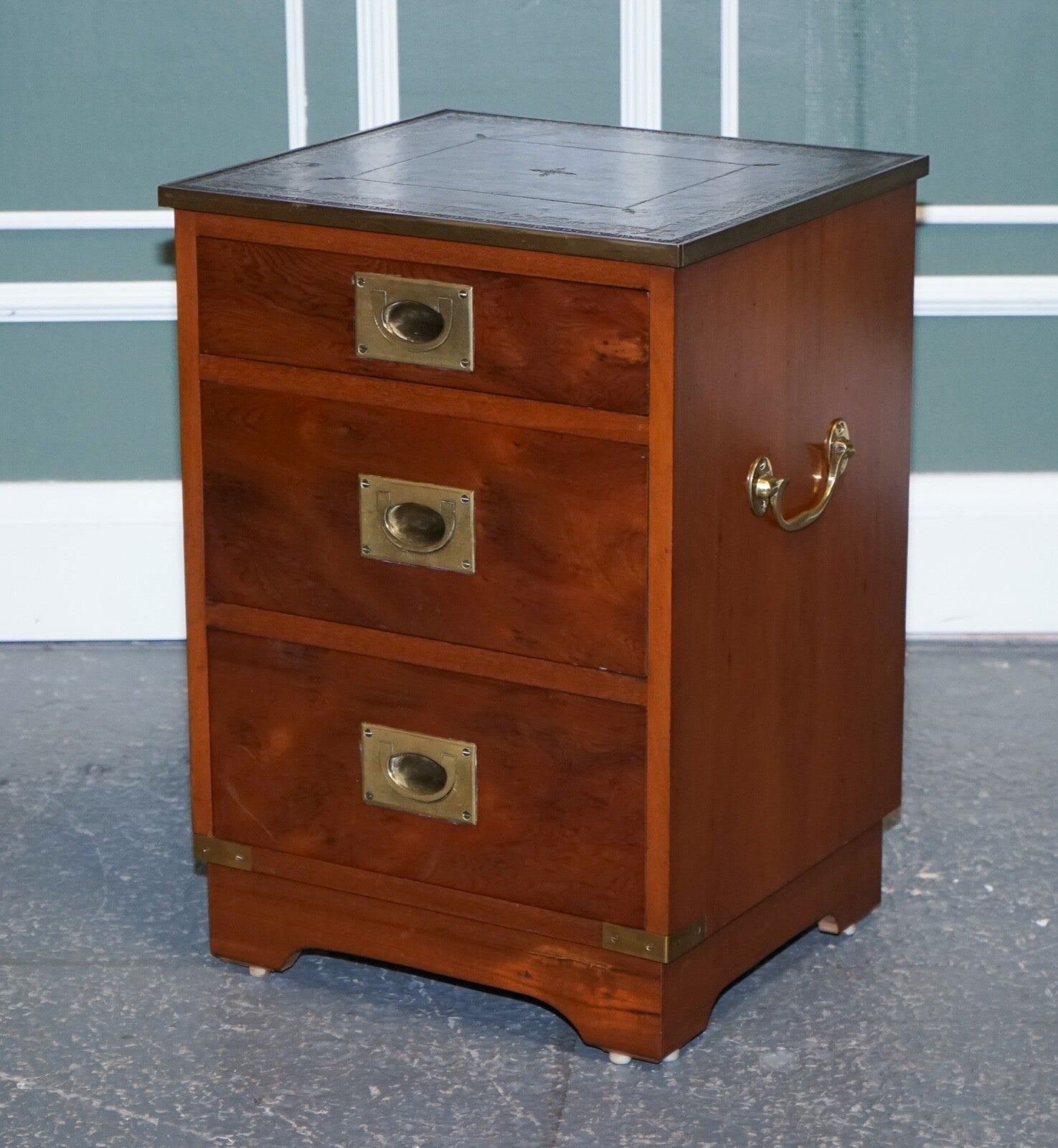 MILITARY CAMPAIGN BEDSIDE NIGHTSTAND END TABLE GREEN LEATHER TOP