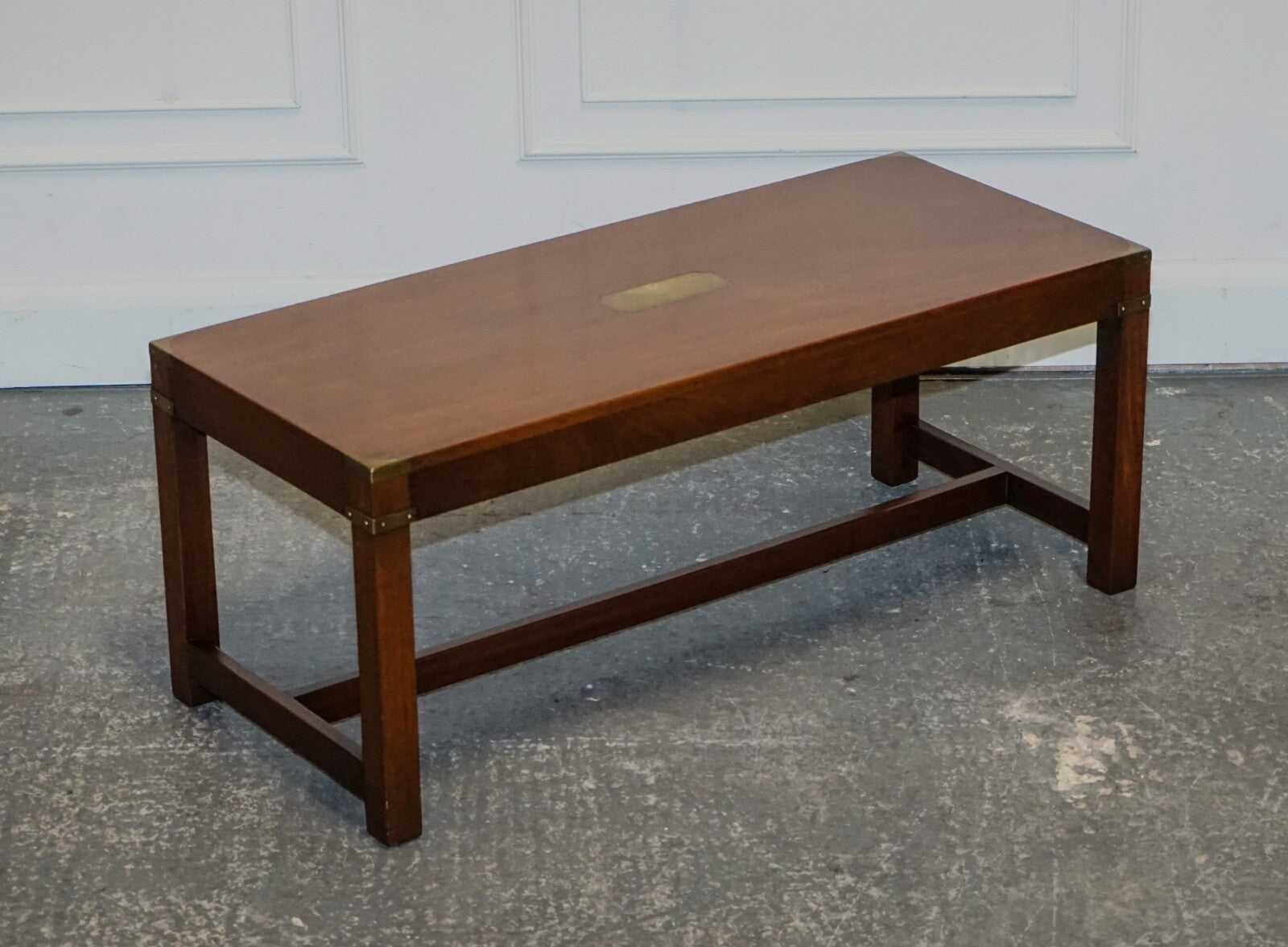 VINTAGE HARRODS REH KENNEDY MILiTARY CAMPAIGN COFFEE TABLE BRASS FITTINGS