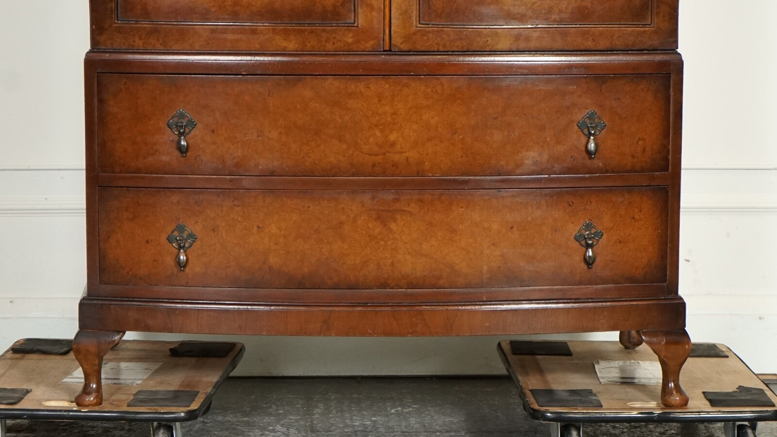 ViNTAGE ART DECO WARDROBE MADE BY MAPLE & CO TWO LARGE DRAWERS QUEEN ANNE LEGS