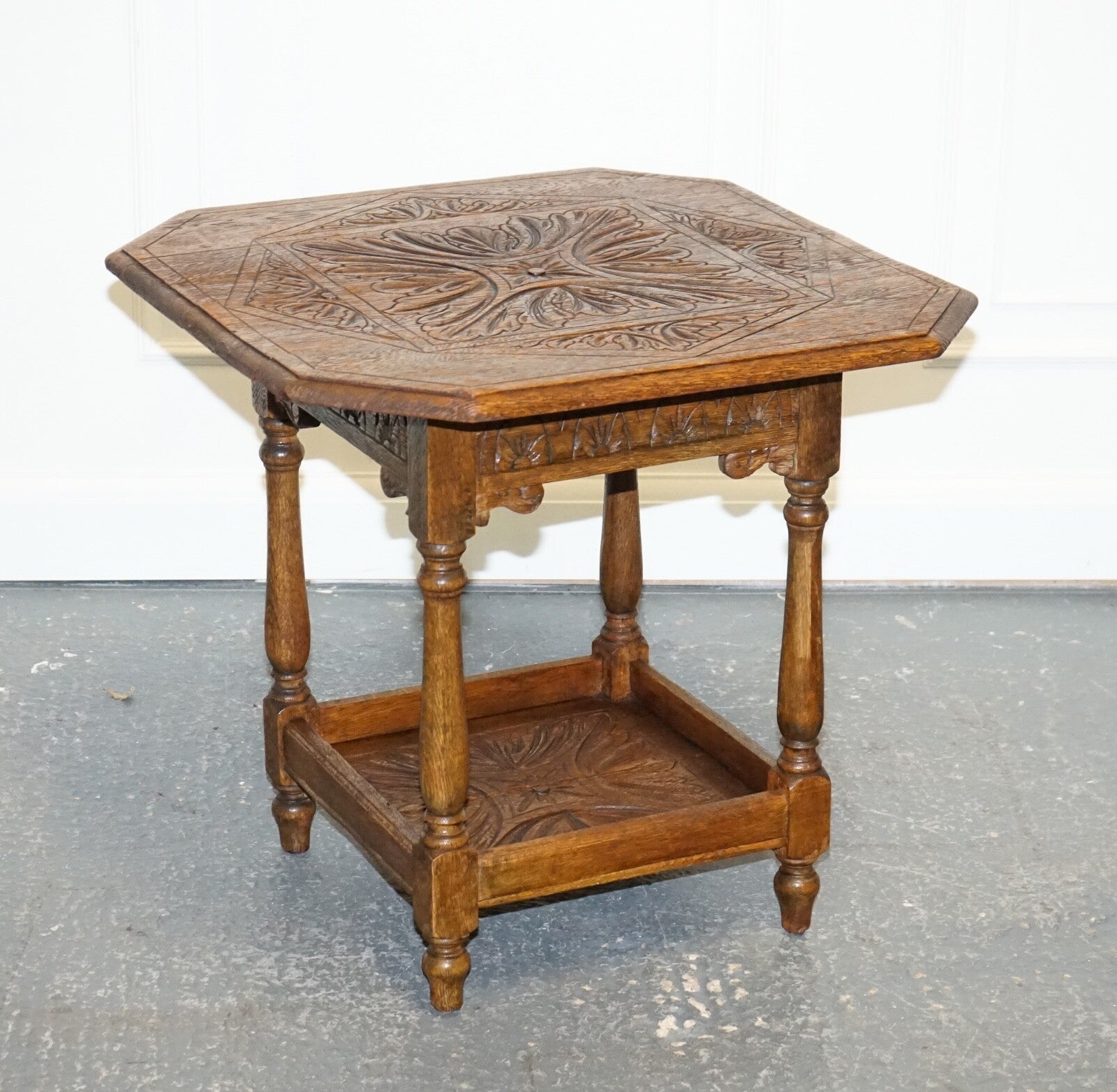 LOVELY CARVED GOTHIC OAK SIDE TABLE