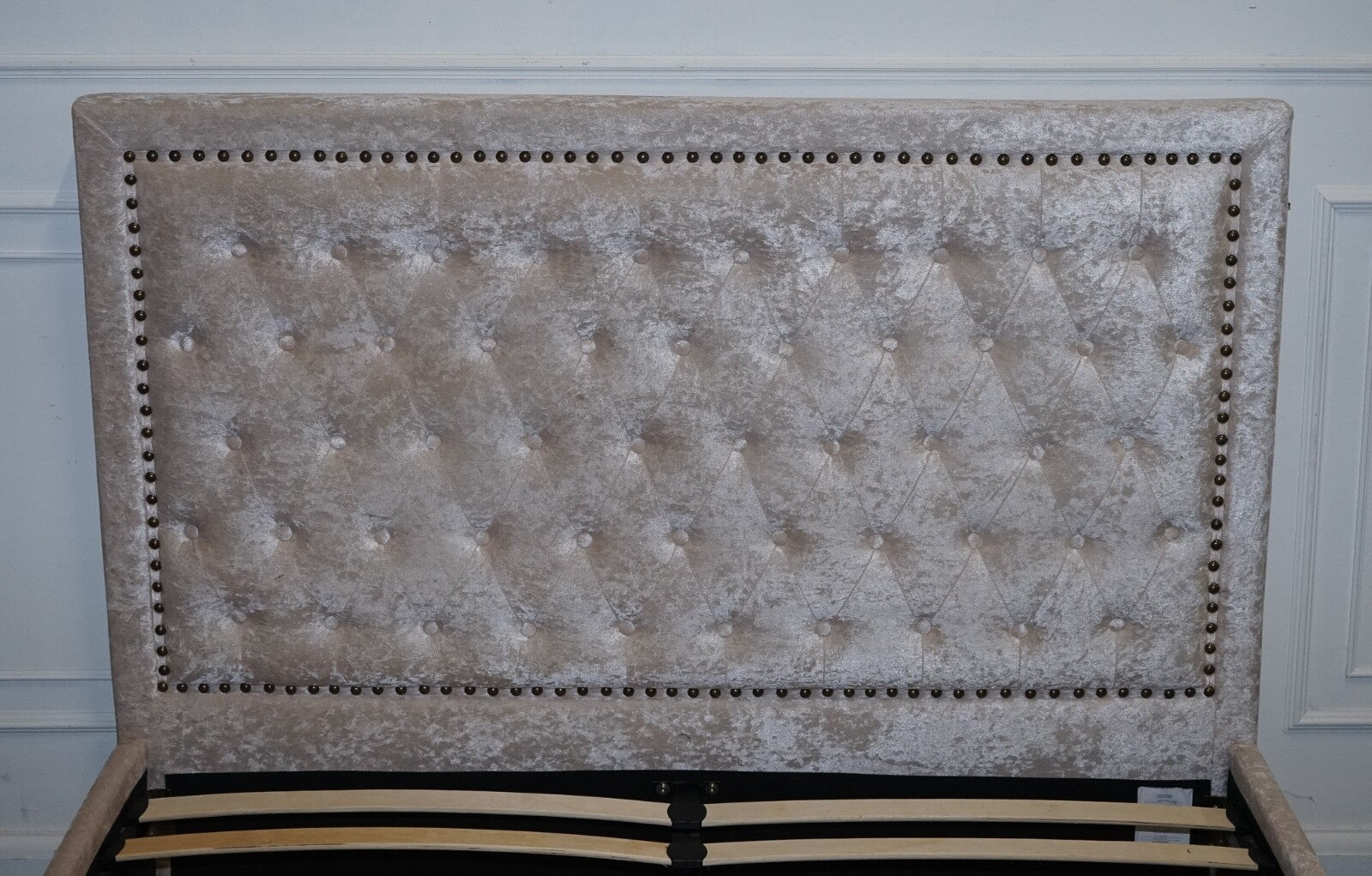 BEAUTIFUL BABY PINK VELVET DOUBLE BED FRAME