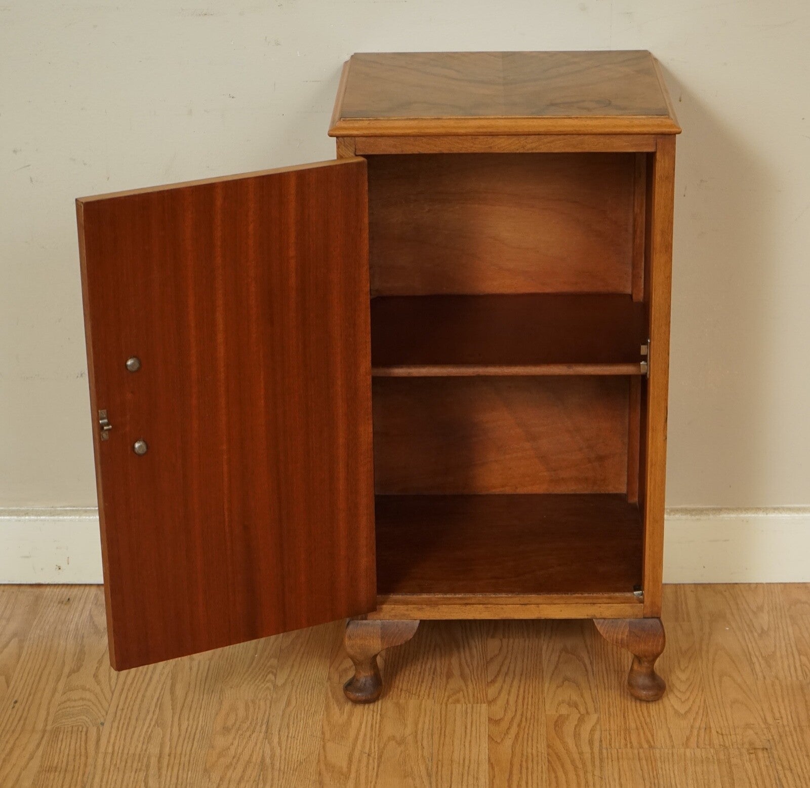 VINTAGE ART DECO BURR WALNUT BEDSIDE END SIDE TABLE