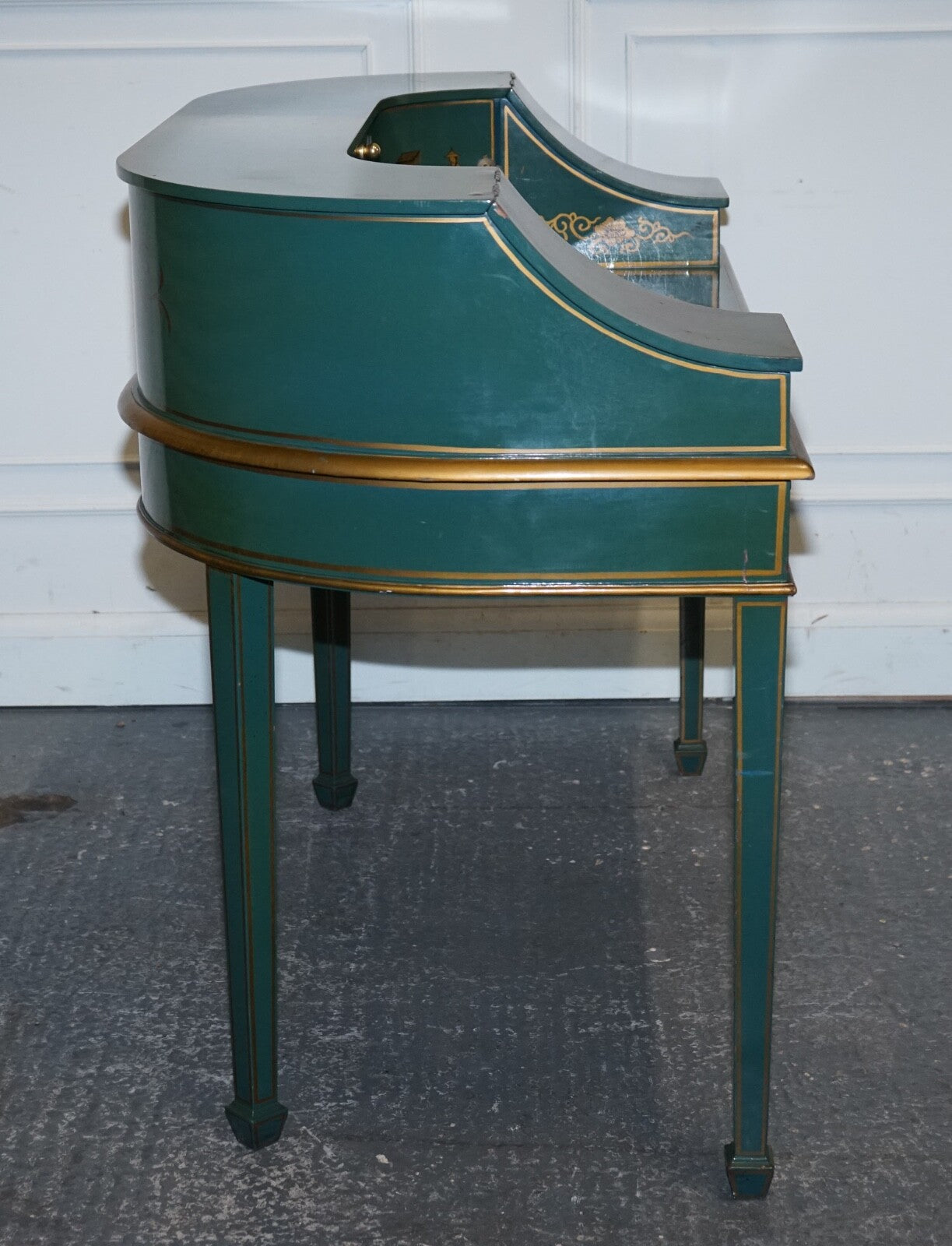 ORIENTAL CHINOISERIE GREEN & GOLD CARLTON DESK WITH MATCHING ARMCHAIR