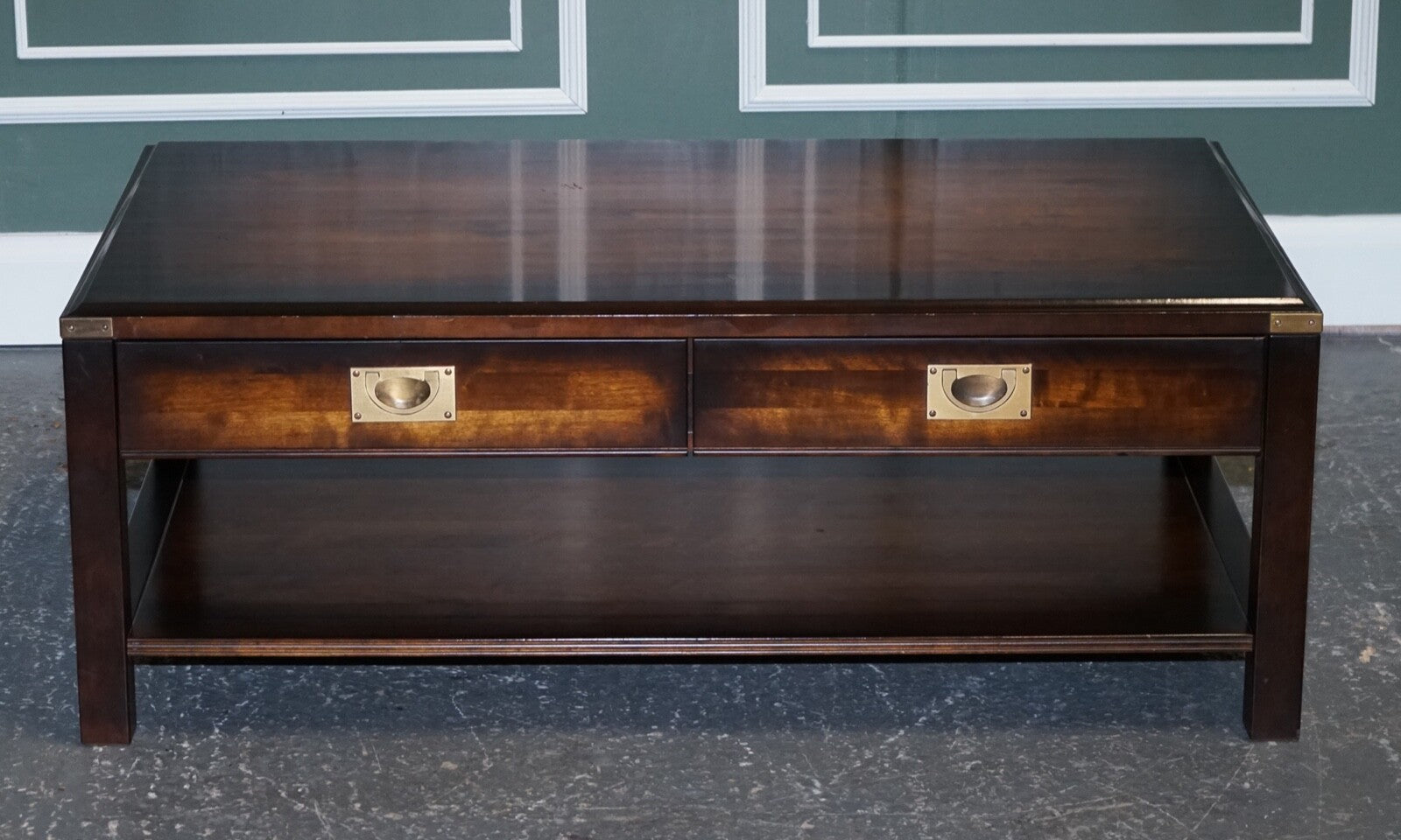 STUNNING VINTAGE MILITARY CAMPAIGN MAHOGANY & BRASS COFFEE TABLE