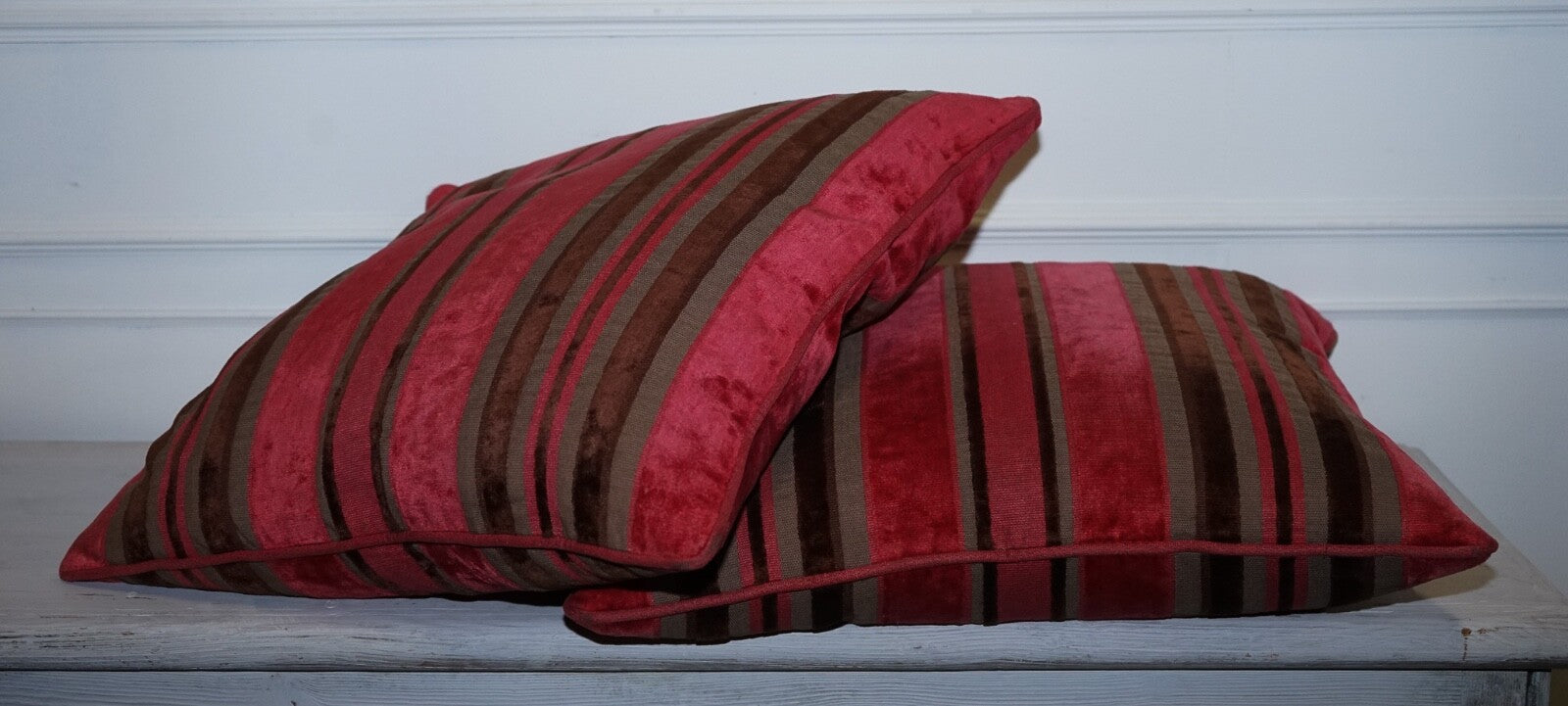 PAIR OF ALEXANDER & JAMES HUDSON STRiPEY SCATTER CUSHIONS