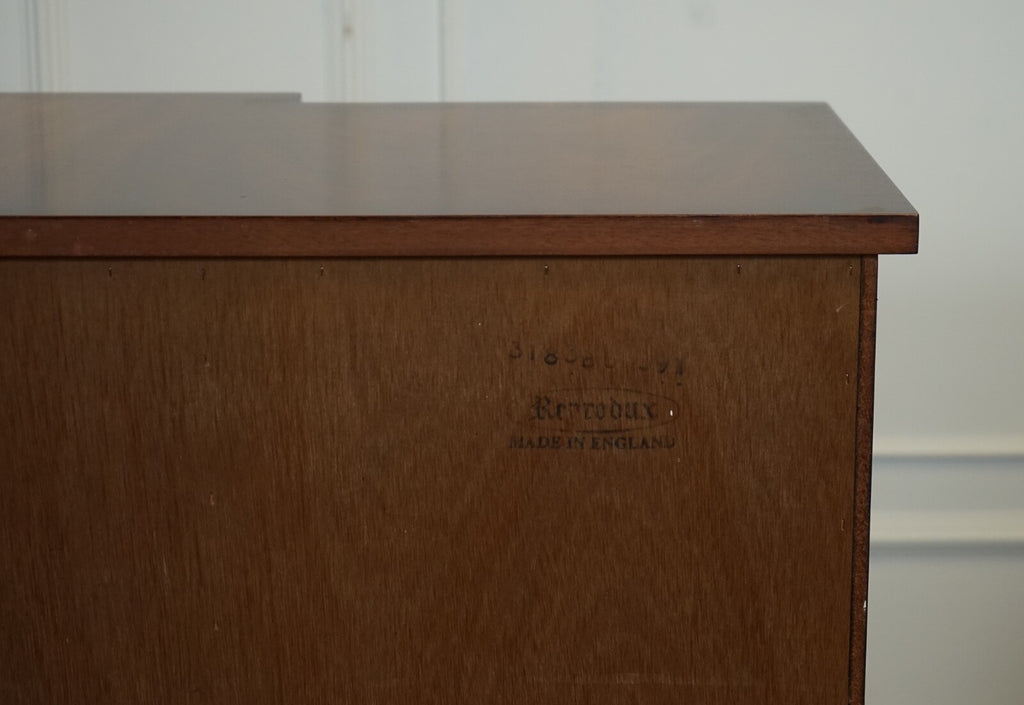 LOVELY BEVAN FUNNELL GEORGIAN STYLE FLAMED HARWOOD BUFFET SIDEBOARD J1