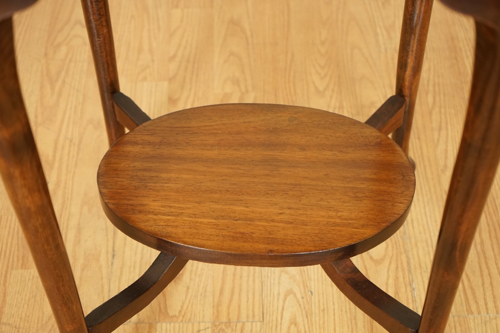 BEAUTIFUL VINTAGE SOLID SIDE END TABLE PLANT STAND OCCASIONAL TABLE