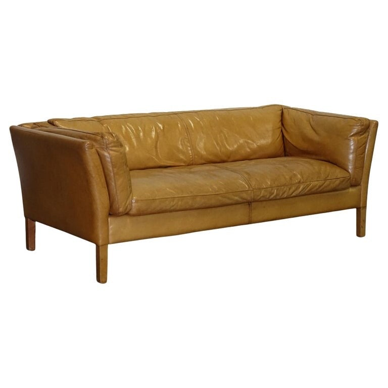 VERY COMFORTABLE CONTEMPORARY HALO GROUCHO BROWN TAN LEATHER TWO TO THREE SOFA