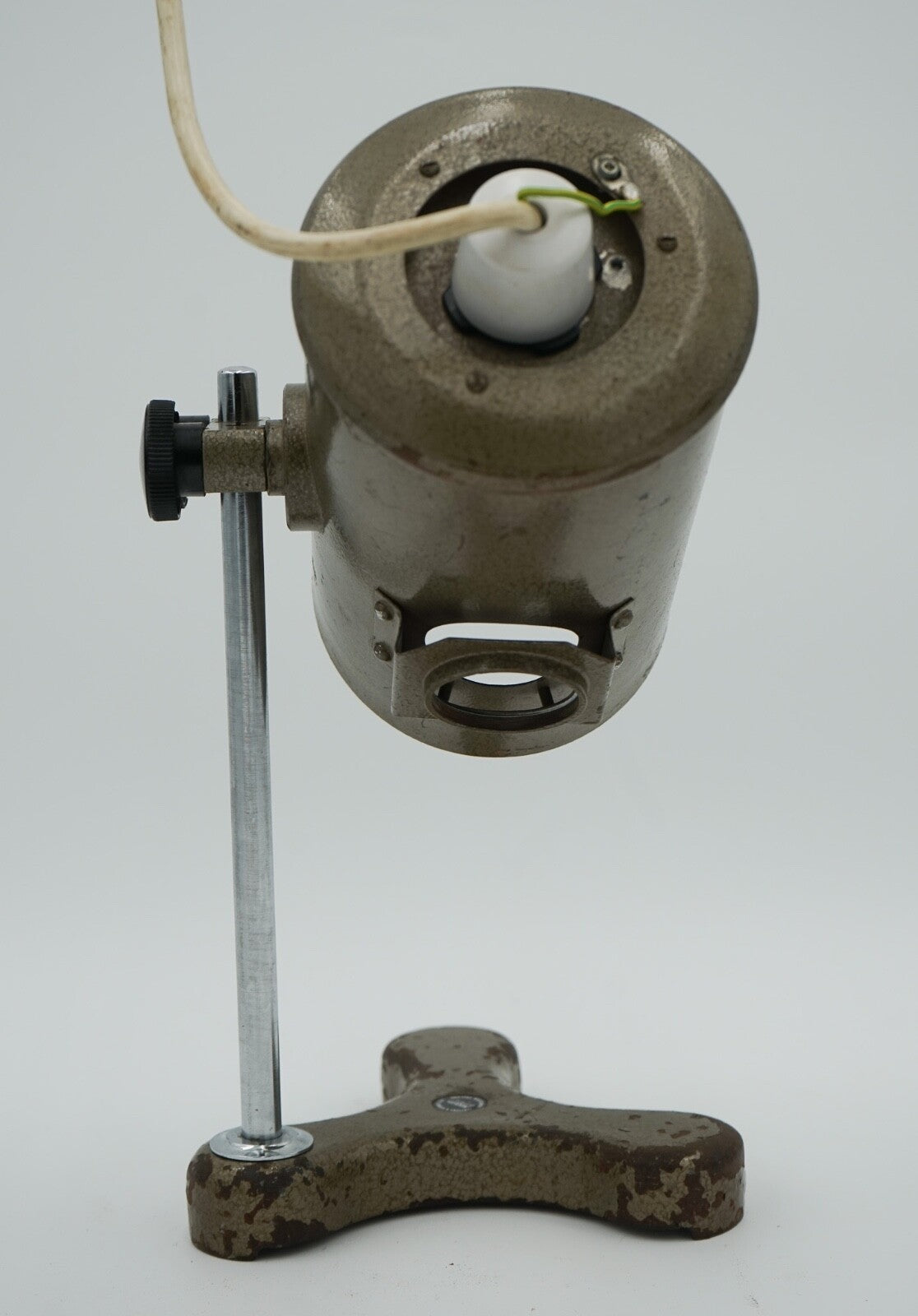 FLATTERS & GARNETT  SALVAGED LABORATORY SCHOOL TABLE ADJUSTABLE LIGHT 004