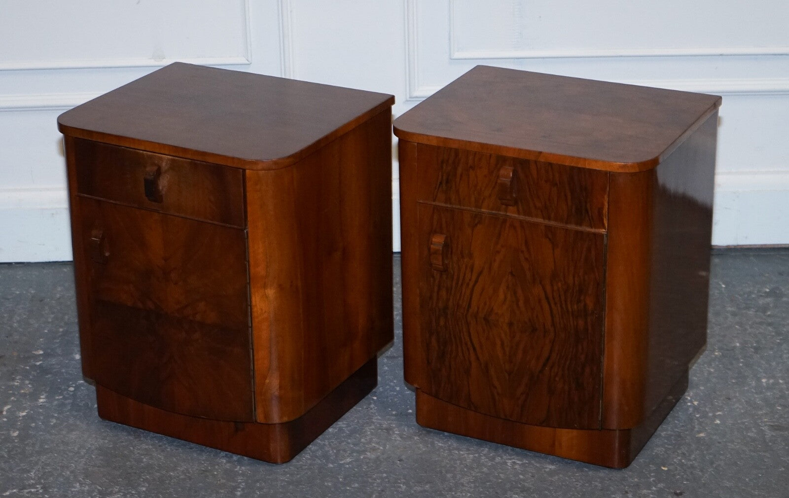 PAIR OF 1930'S ART DECO BURR WALNUT BEDSIDE TABLES NIGHTSTANDS DRAWER & CUPBOARD