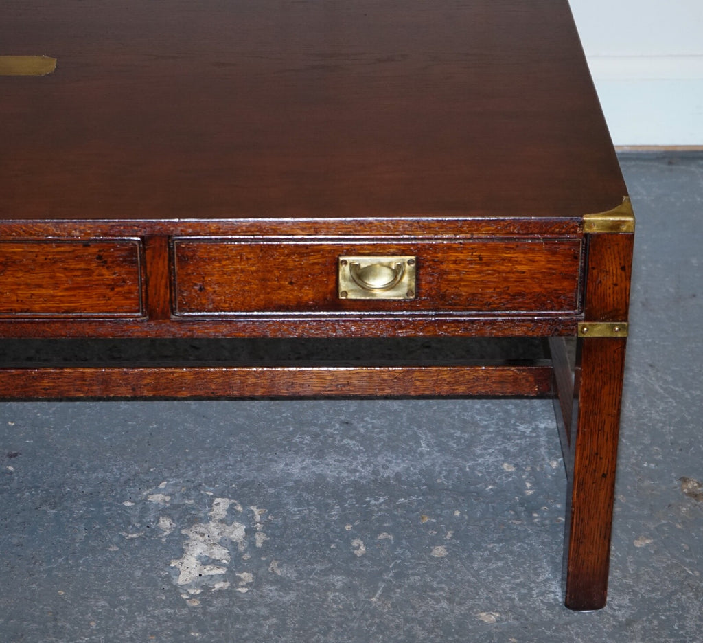 STUNNING MILITARY CAMPAIGN REH KENNEDY COFFEE TABLE WITH THREE DEEP DRAWERS