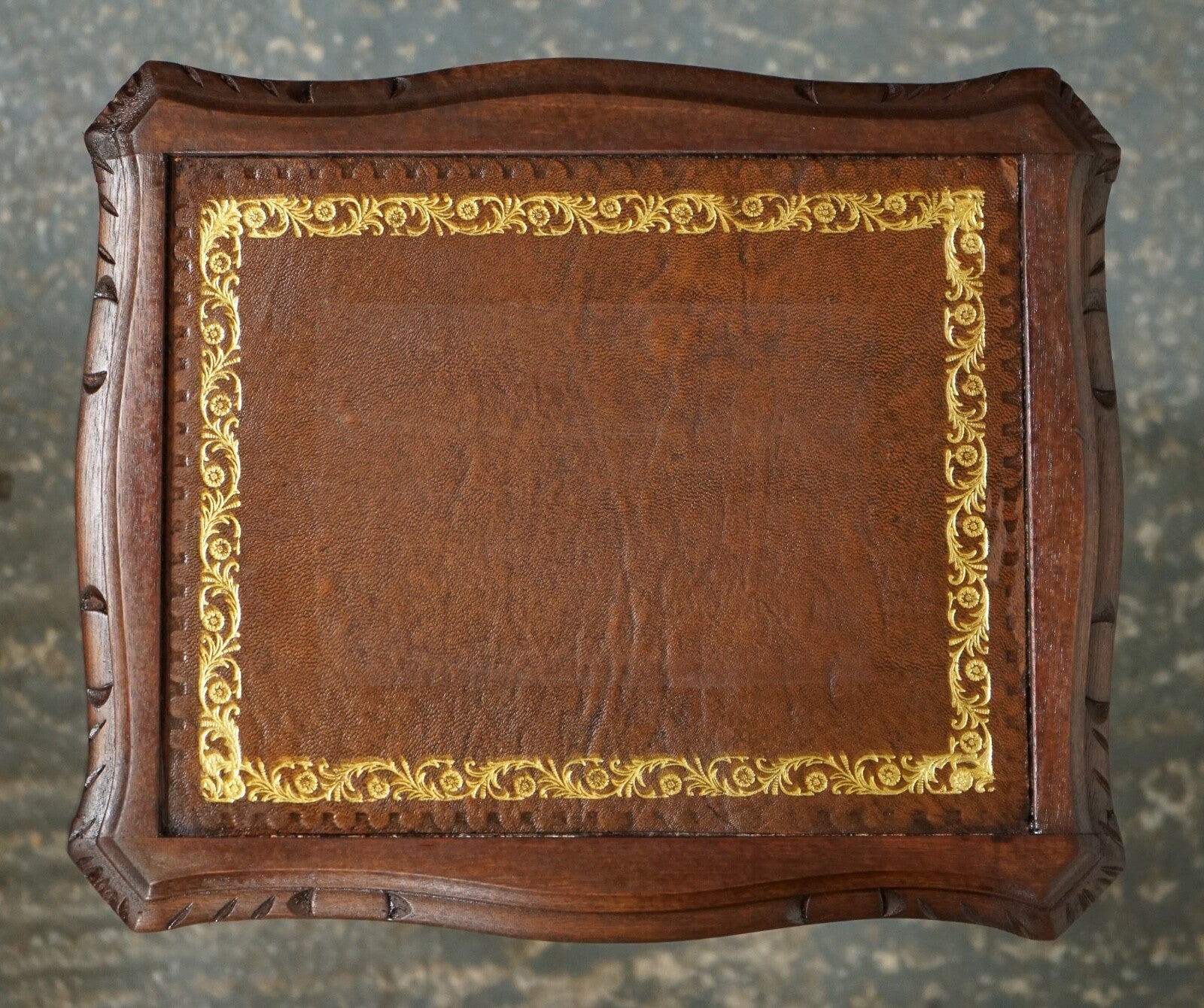 VINTAGE NEST OF TABLES QUEEN ANNE STYLE LEGS WITH BROWN EMBOSSED LEATHER TOP