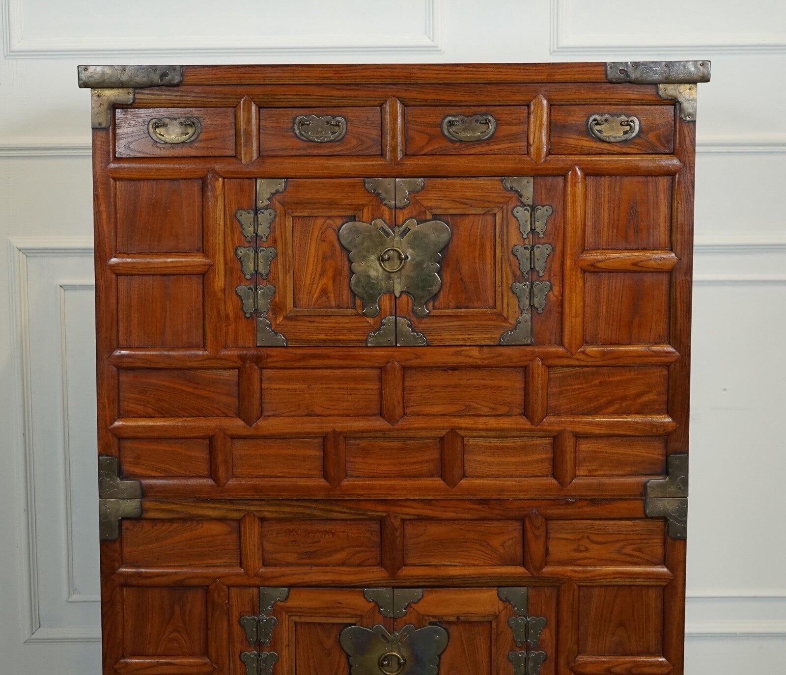 LATE 19TH CENTRY KOREAN ICH'UNG BUTTERFLY WEDDING CABINET CHEST BRASS FITINGS J1