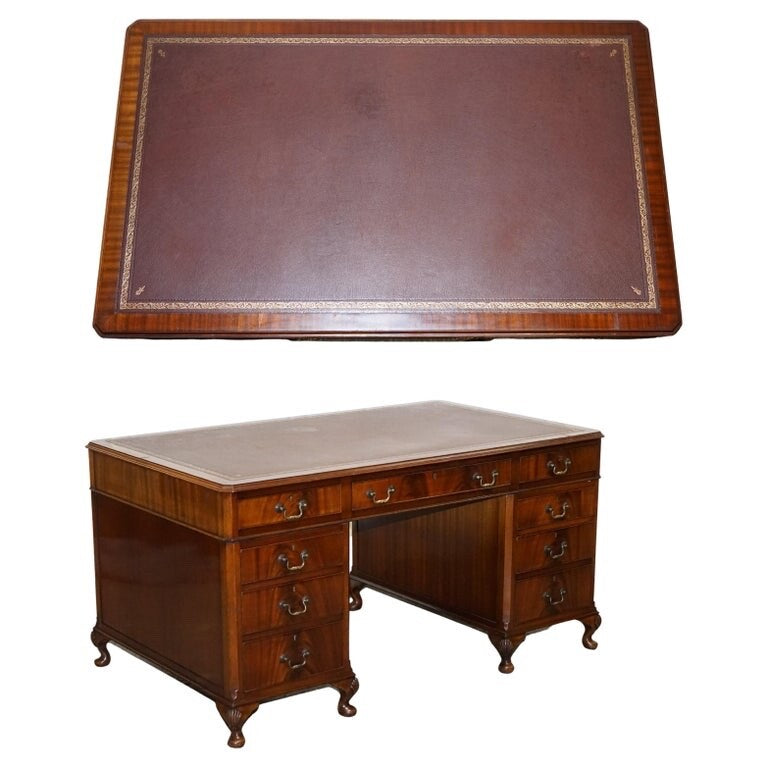RARE GLOBE WERNICKE BURGUNDY EMBOSSED LEATHER TOP TWIN PEDESTAL DESK