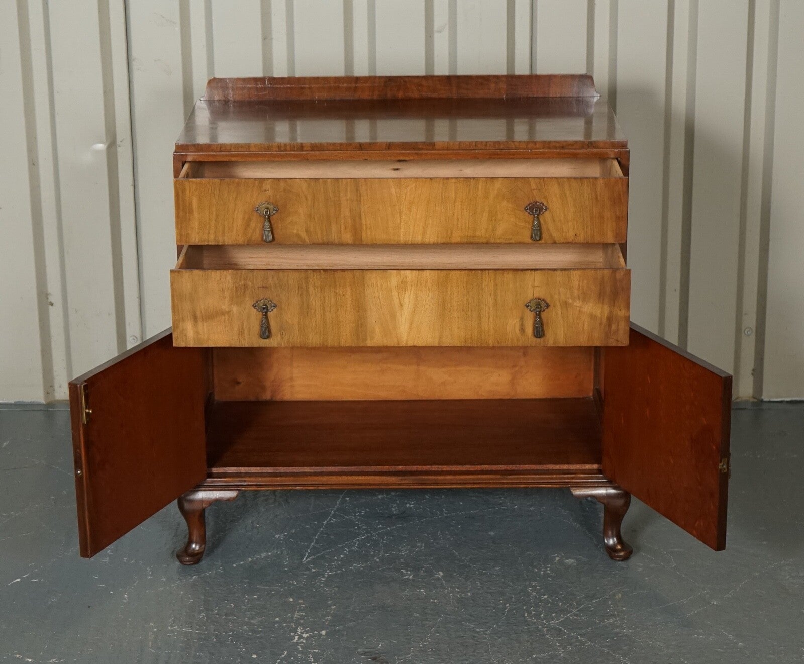 CIRCA 1930'S STAMPED WARING & GILLOW LTD CHEST OF DRAWERS SIDEBOARD